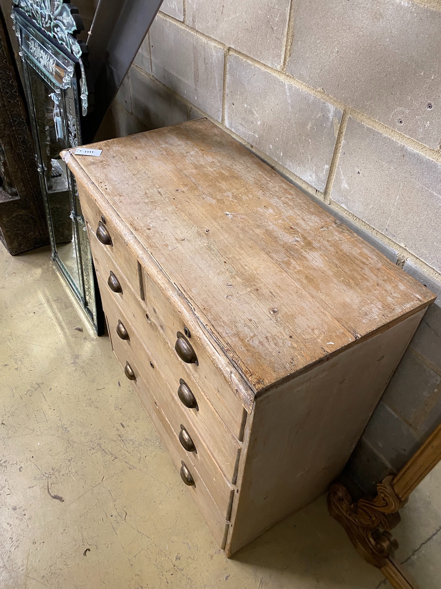 A Victorian pine chest of five drawers, width 96cm